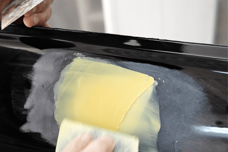 الجيل الثاني من الطلاء الشفاف بدون درزات: احصل على إصلاح مثالي للطلاء بدون خطوط مرئية